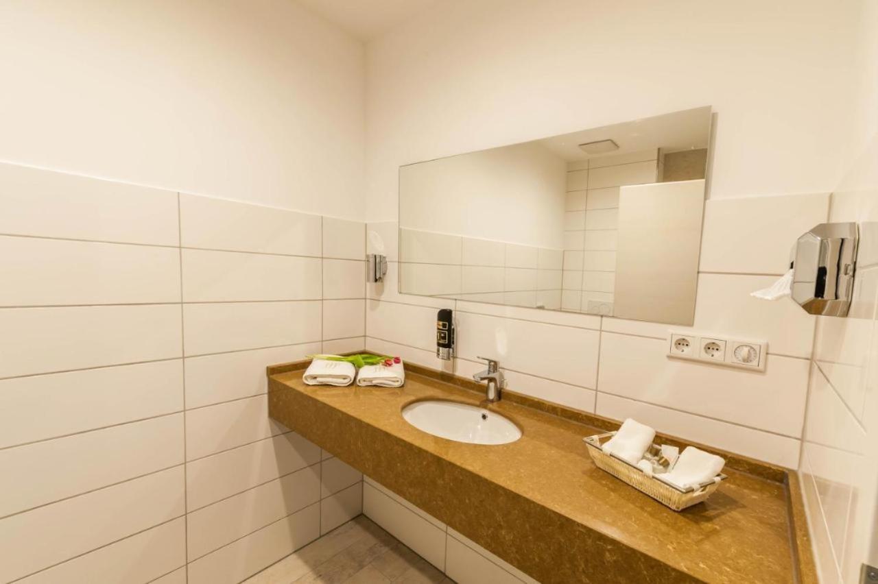 Mein Palace Hotel Okriftel 외부 사진